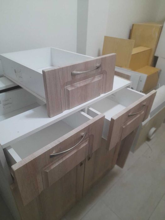 Продавам оборудване за кухня