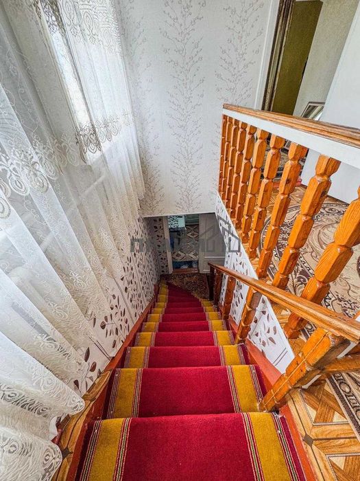 ПРОДАМ 5 ком. дом Заря (Артем ПРАЙМ)