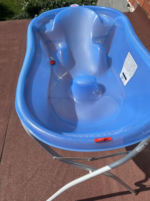 Вана със стойка и кош за памперси Tommee Tippee