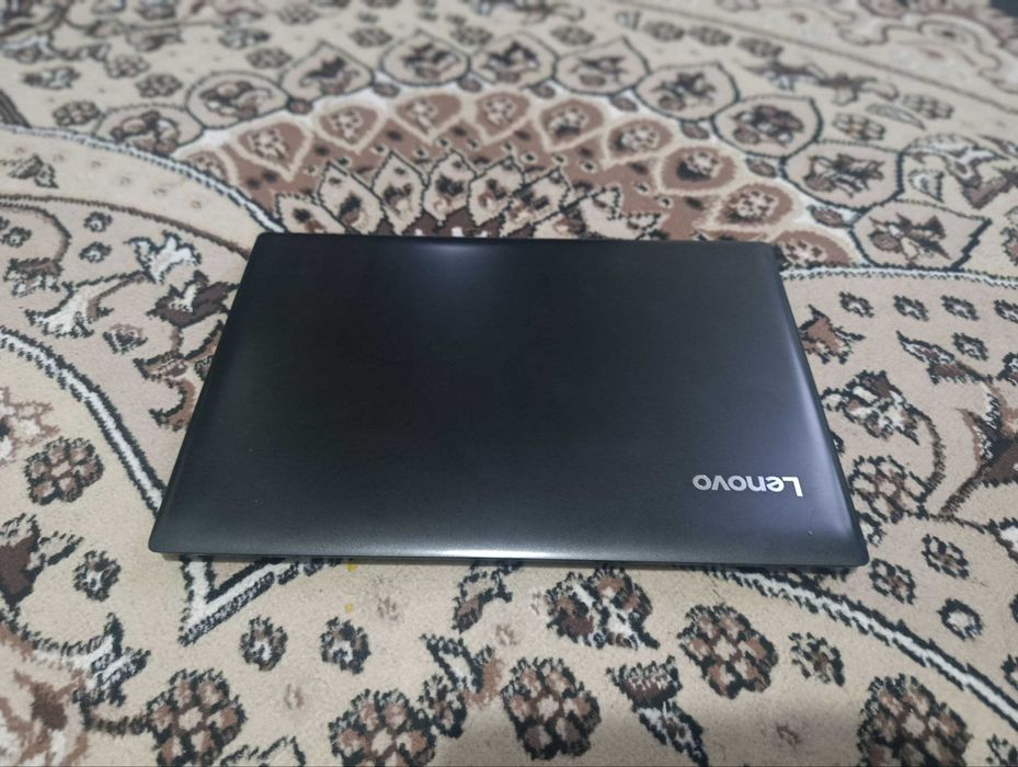 XOLATI tiniq LENOVO  sotiladi