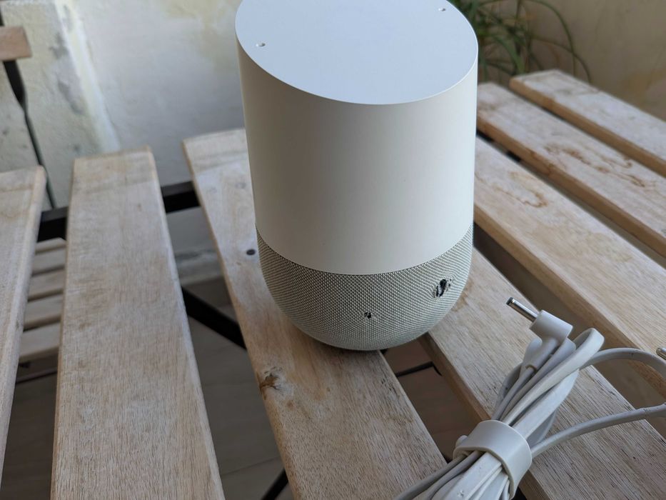 Google Home 1-во поколение – смарт колонка с оригинално захранване