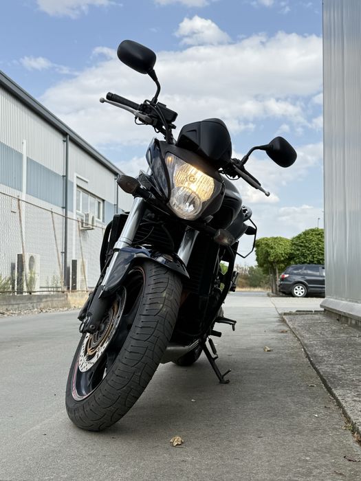 Vând Honda Hornet CB600FA, an fabricație 2010, cu ABS.