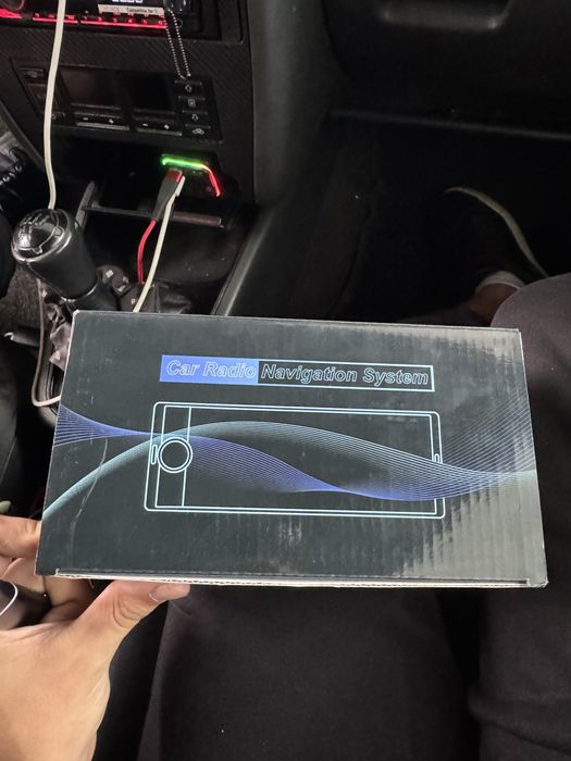 Мултимедия с car play и android auto