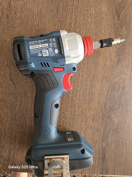 Mașinuța cu impact noua