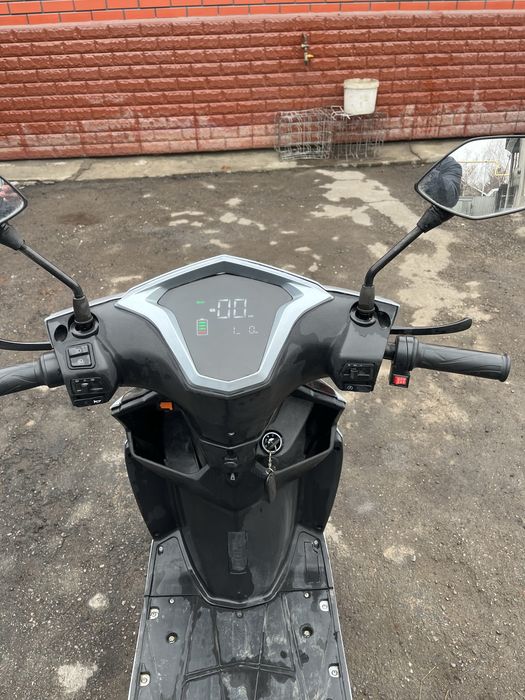 Продам Электро мопед