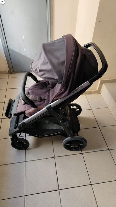 Продаю каляску Inglesina Aptica до 5 лет