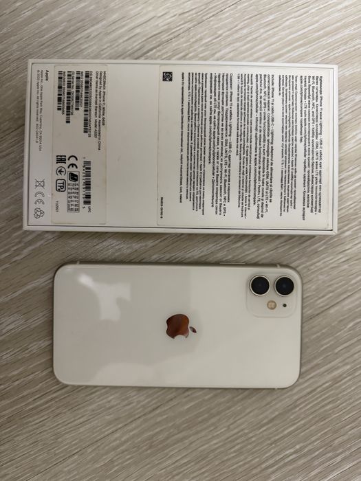 Iphone 11 белого цвета