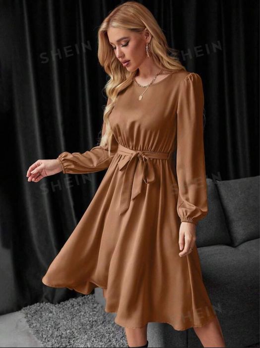 Разкроена рокля