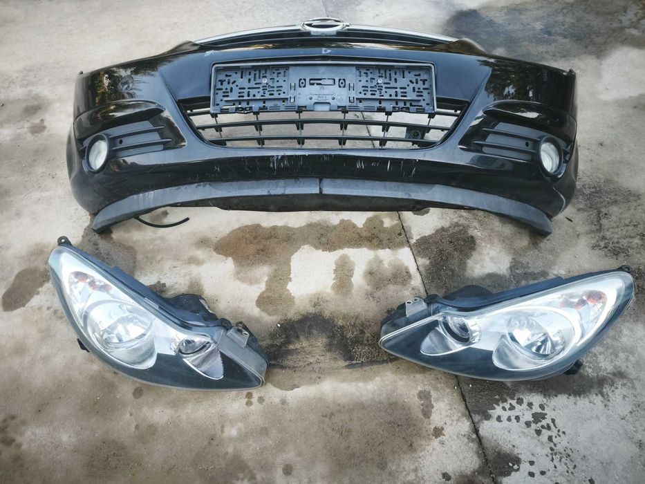 Предна броня/Фарове/Капак Corsa D