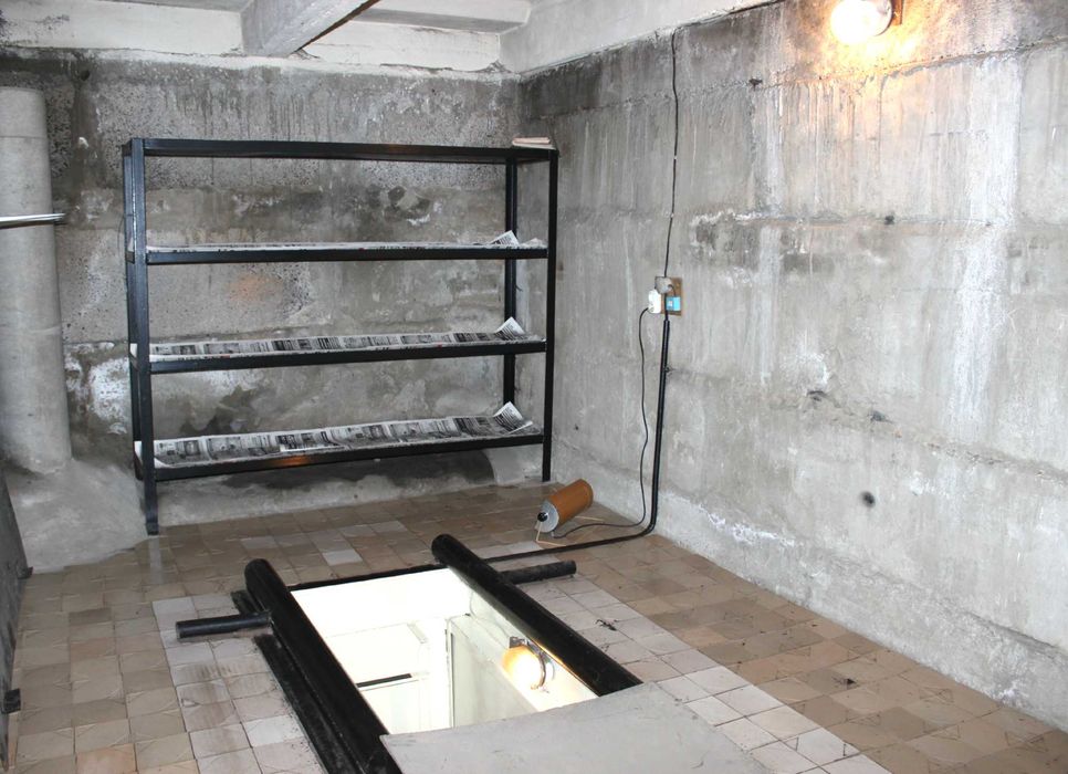 Гараж подземный на Утепова