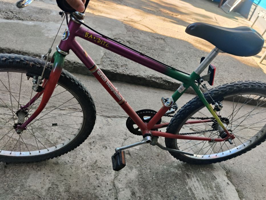 Vând bicicletă marca BANDITC