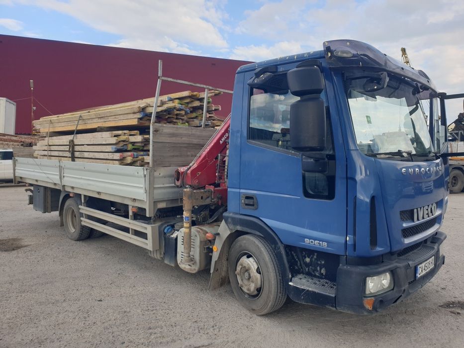 Изгоден транспор за София и страната с кран