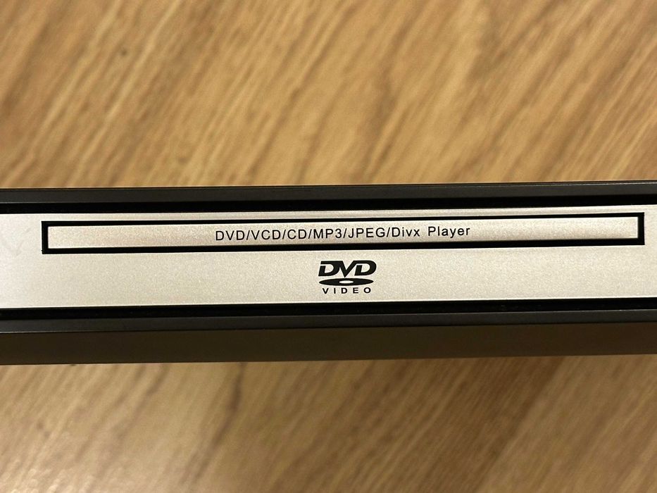 DVD player Eboda DV-555X cu telecomandă