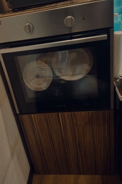 Продаётся духовой шкаф