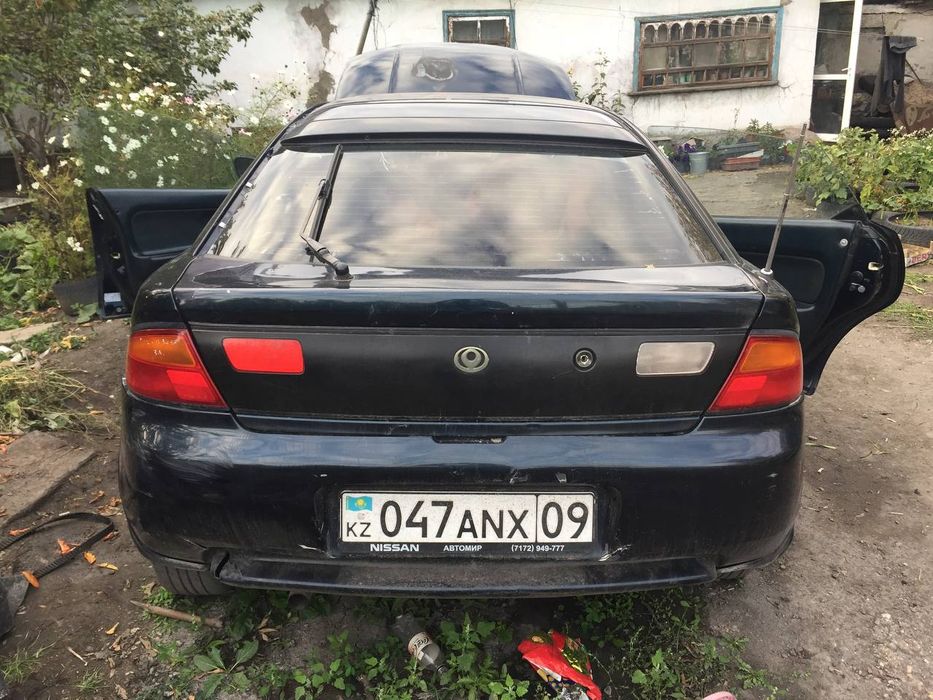 Продам Мазду 323