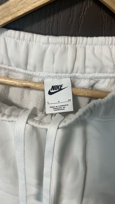 Анцунзи на nike и adidas