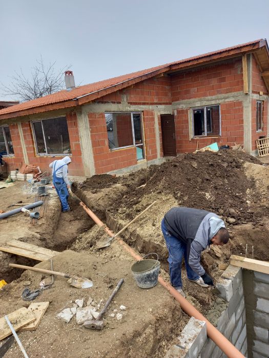 Стойтелни услуги