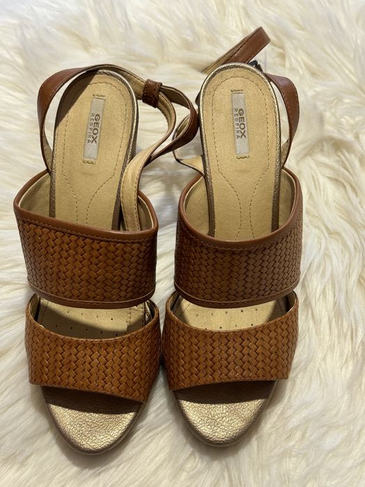 Sandale Geox piele, marimea 38