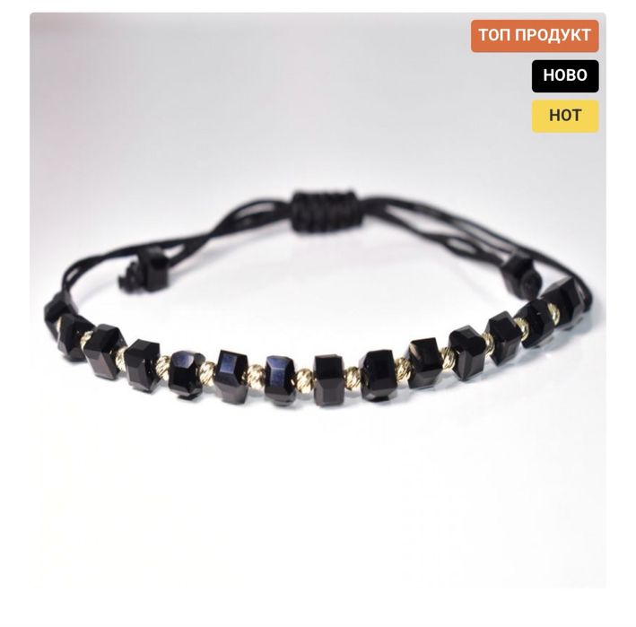 Гривна Оникс и злато на черен конец