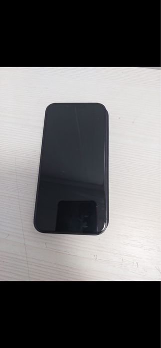 Apple iPhone  13