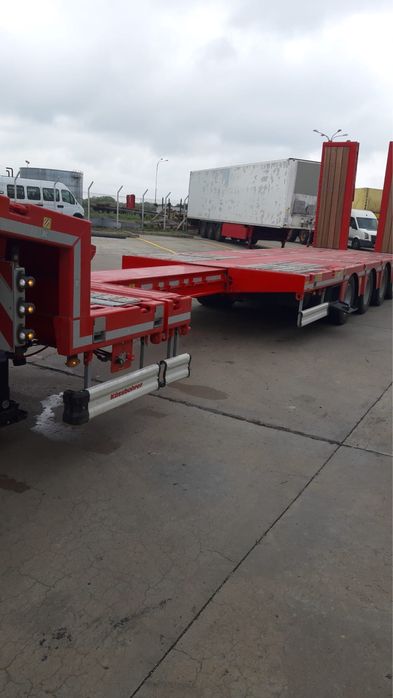 Transport marfa agabaritic, transport utilaje constructii/agricole