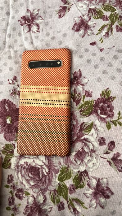 Samsung s10 sotiladi holati yahshi