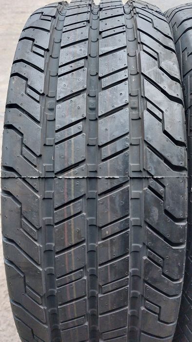 Нови гуми за Бус 215 65 16 C Continental ContiVanContact 4 броя