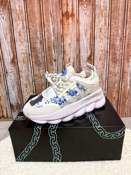 Versace Chain Reaction Flower