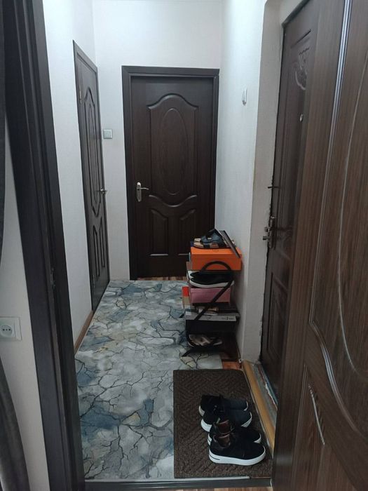 2/3/4 Академгородок,ориентир Налоговая,53 м2, балкон 1.5*6,чистая