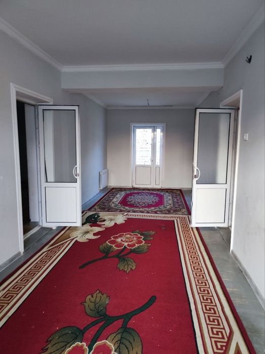 Бектемир тумани Забардаст маҳалла Паркент тракт кўчасида уй сотилади