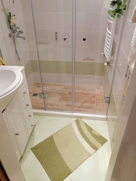 Дава се под наем Тристаен апартамент в Разград, Варош - 92 кв.м за 479.4 € - Снимка #6