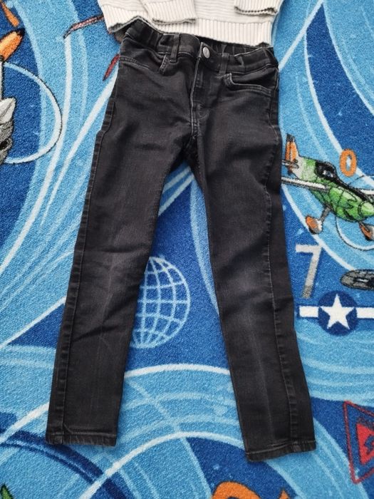 Лотове за момченце на символични цени