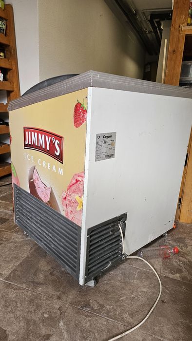 Датски Хоризонтален Фризер за Сладолед Caravell