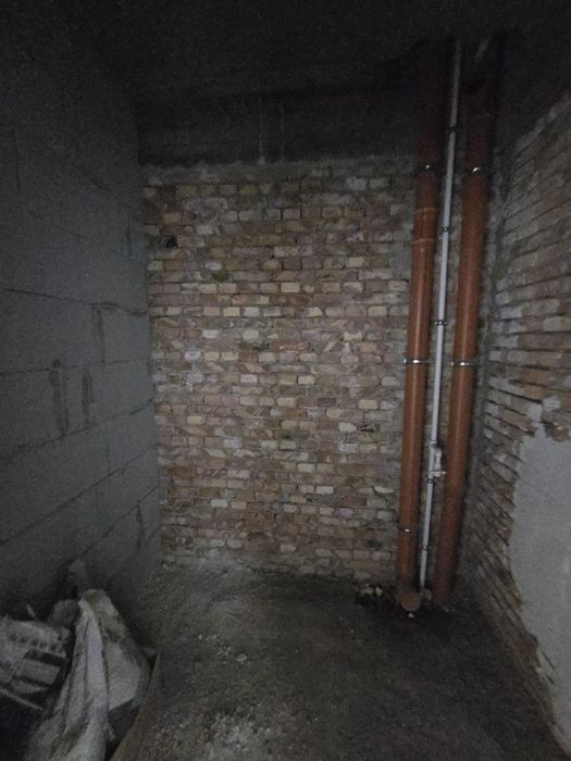 Квартира сотилади