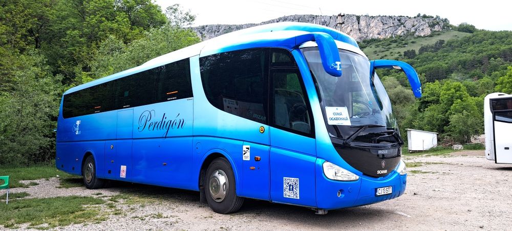 Transport persoane, excursii, team building uri, transferuri, etc