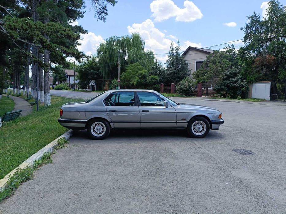 BMW 7 Series 1989 — imagine 4