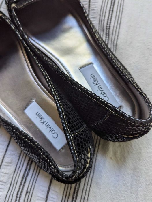 НОВИ! Calvin Klein дамски обувки р-р 35