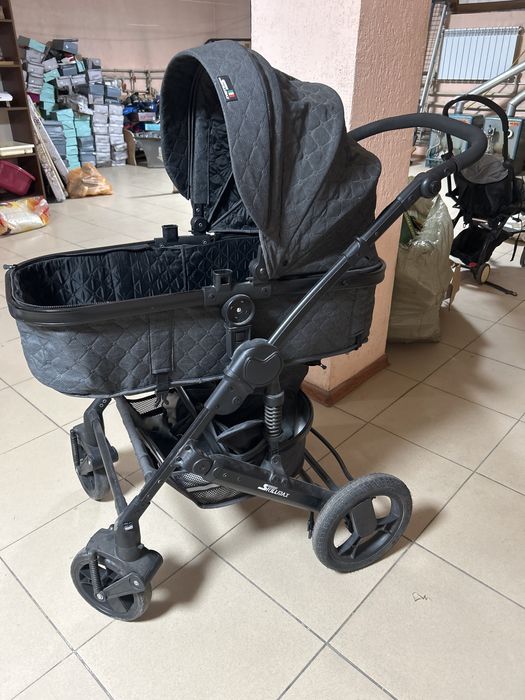 Продам коляску фирмы Skillmax 2/1