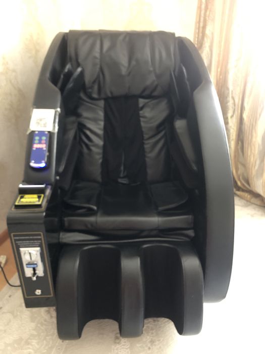 Продается массажное кресло