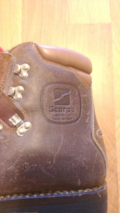 Vand bocanci tehnici de munte iarna Scarpa 41 Piele - NOI -  ASOLO TV