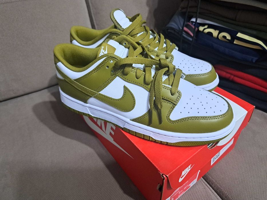 Vand adidasi Nike Dunk low retro marime 42.5