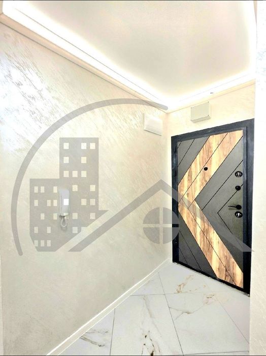 Продава се Тристаен апартамент в Варна, Бриз - 108 кв.м за 1180 €/кв.м - Снимка #8