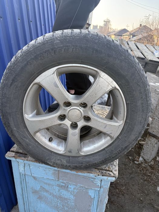 Продам диски с резиной