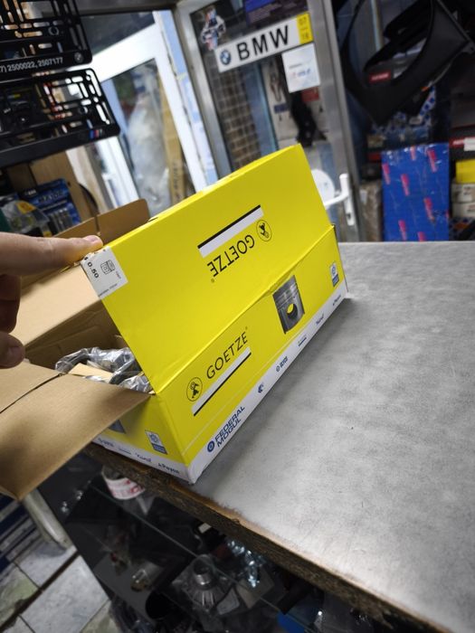 Поршня BMW M50 ванус 0.50 ремонт