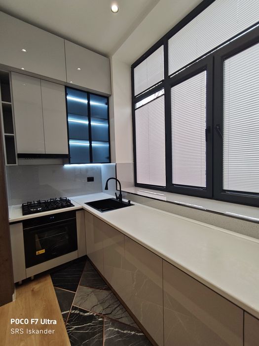 2в3 Шота Руставели ор-р кафе Bon, Ipoteka Bank