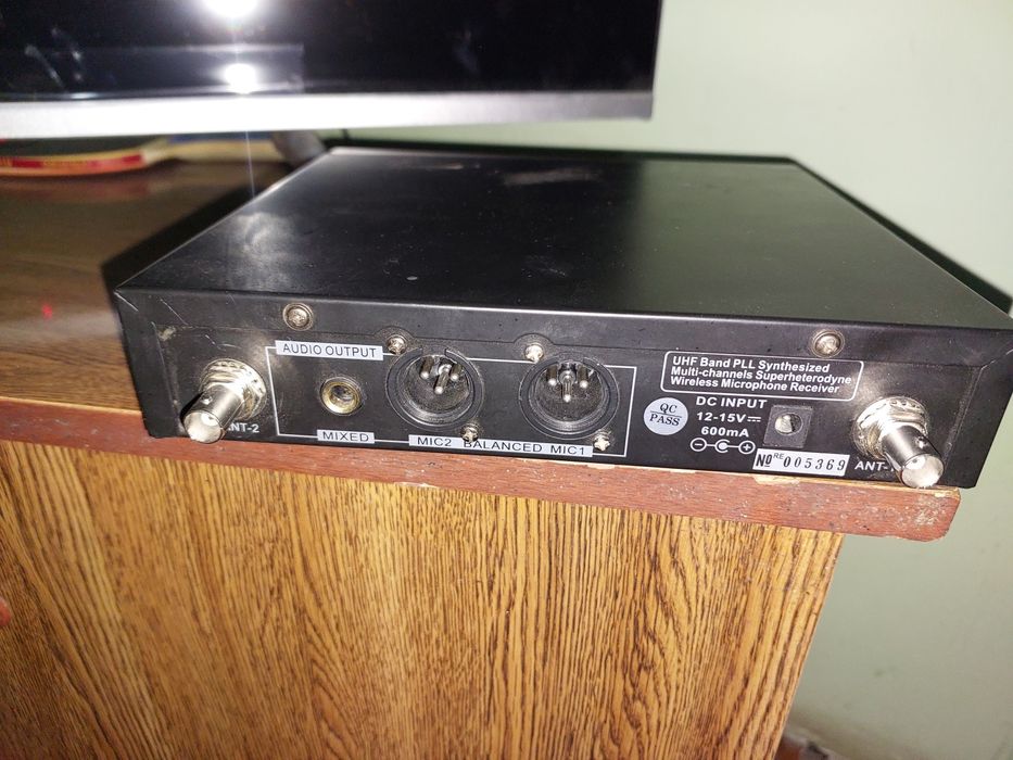 Distansioniy  mikrofon melody