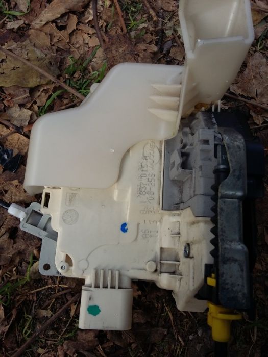 Ремонт врати(брави) Ауди А4,А6,А5,Q5,VW - след 2006г.