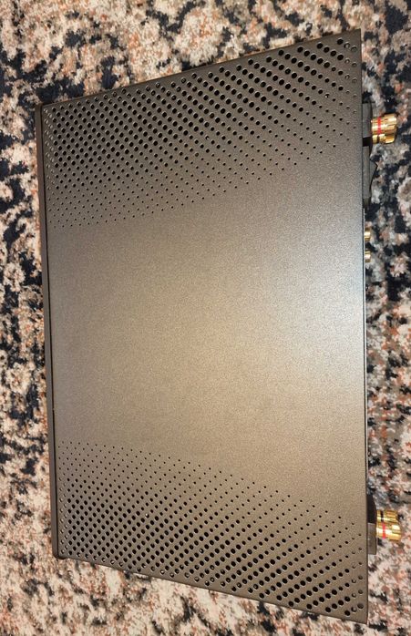 Amplificator audio de putere Atoll AM200 Signature