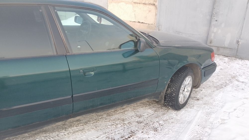 Продам Ауди 100 С4