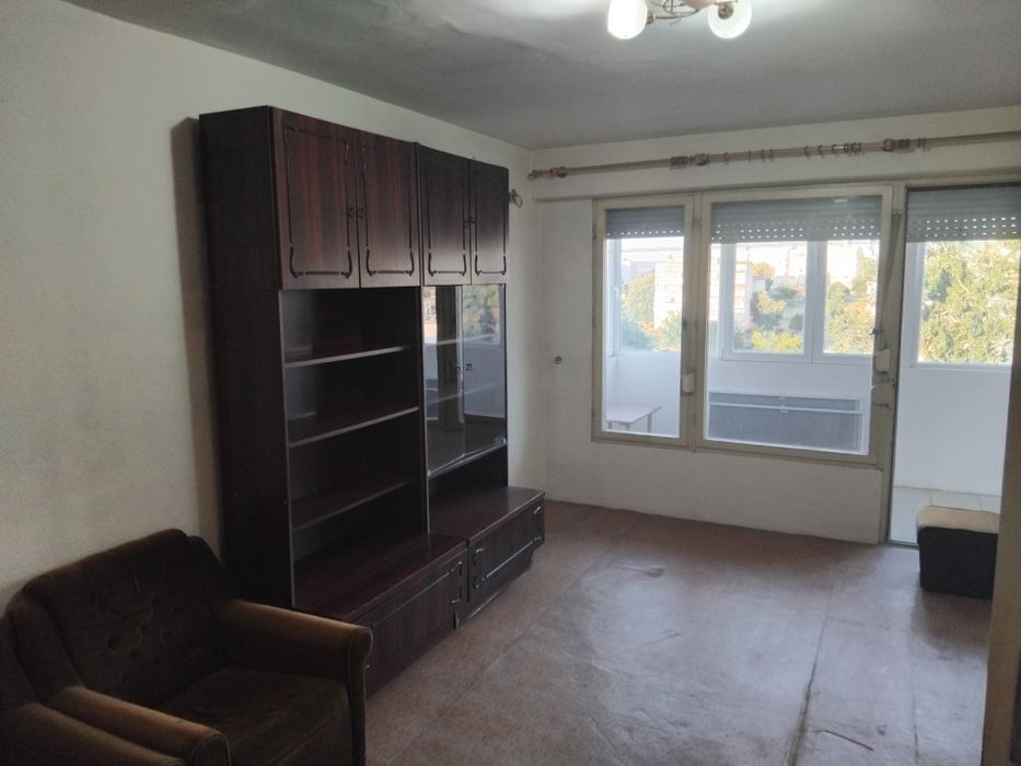 Дава се под наем Двустаен апартамент в Смядово - 46 кв.м за 153 € - Снимка #5